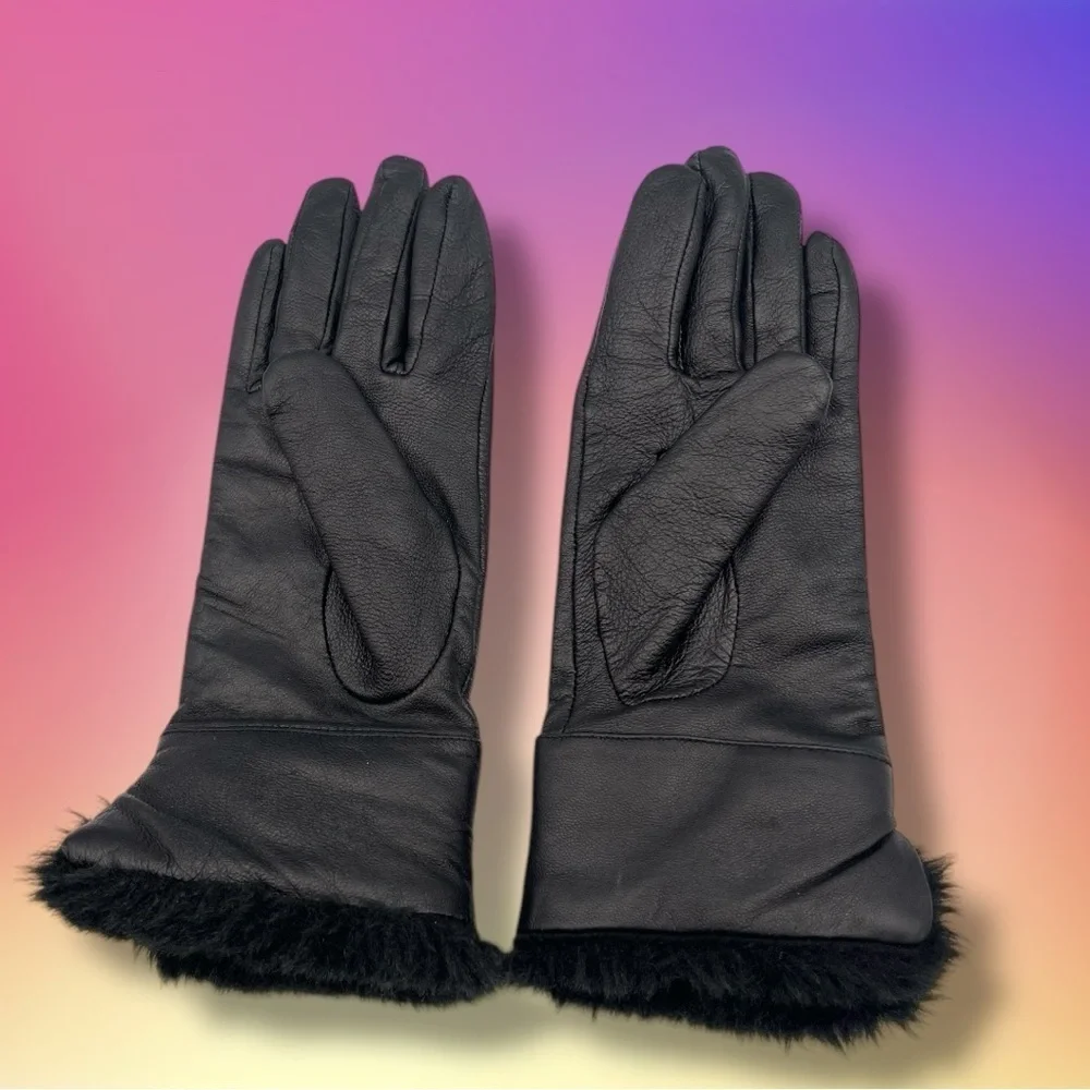 Ann Taylor LOFT Black Leather Faux Fur Lined Gloves Size Small